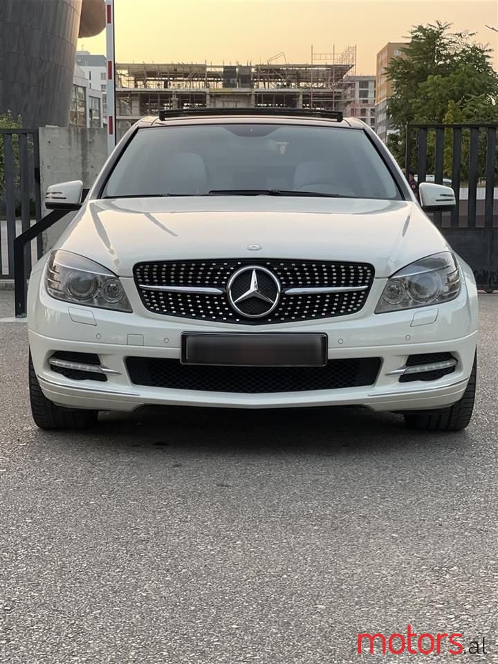 2010' Mercedes-Benz 200 photo #5