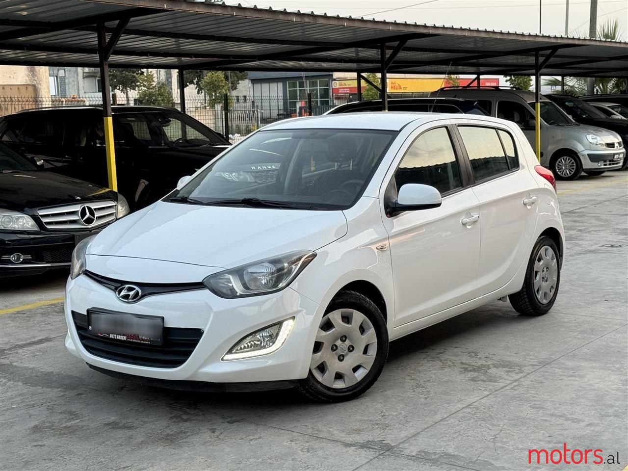 2014' Hyundai i20 photo #1