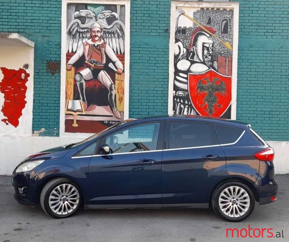 2012' Ford C-MAX photo #1