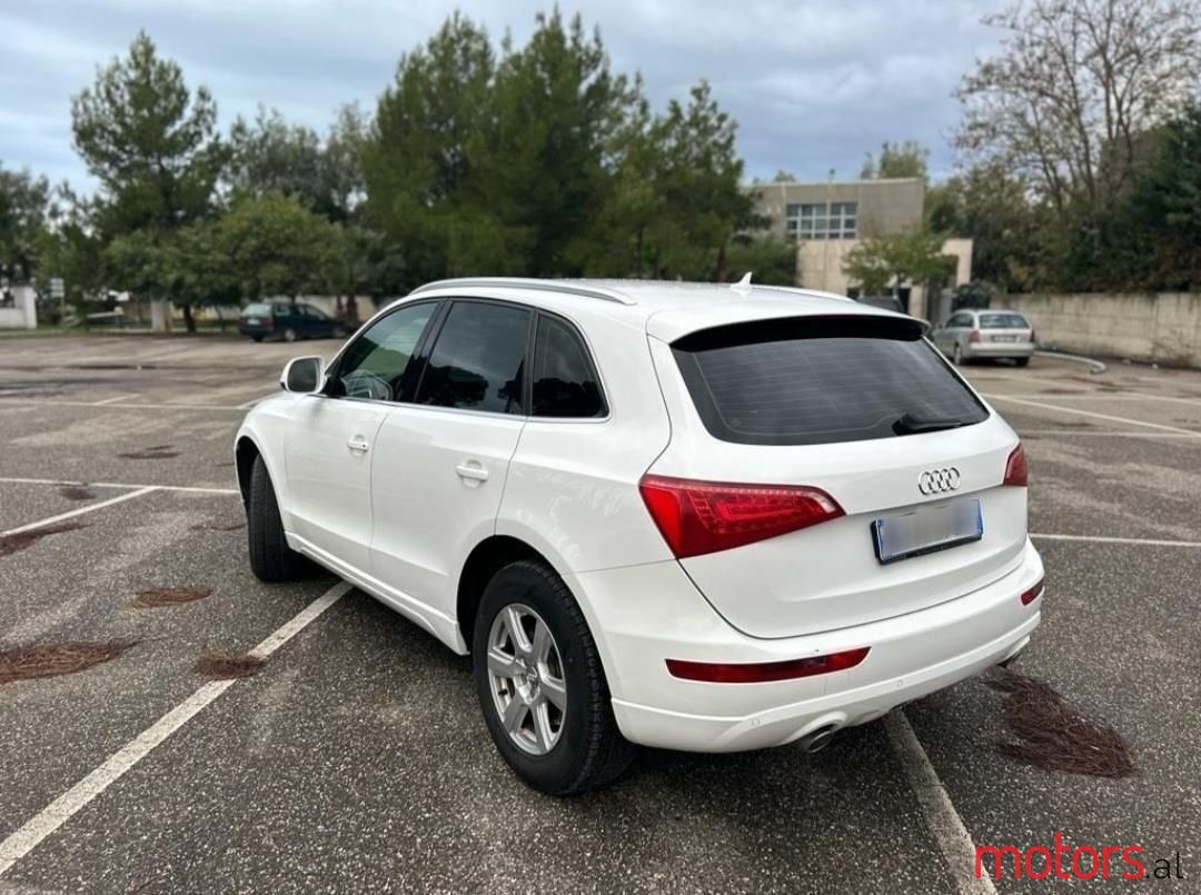 2010' Audi Q5 photo #3