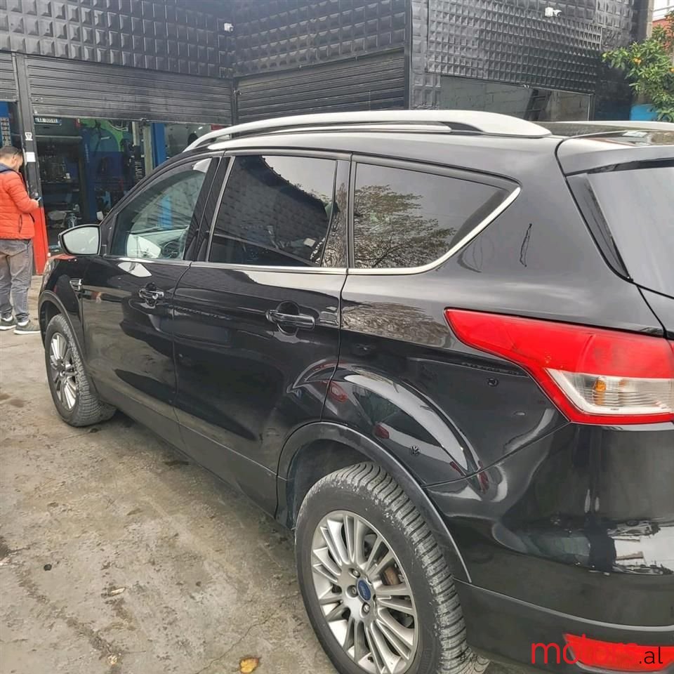 2014' Ford Kuga photo #4