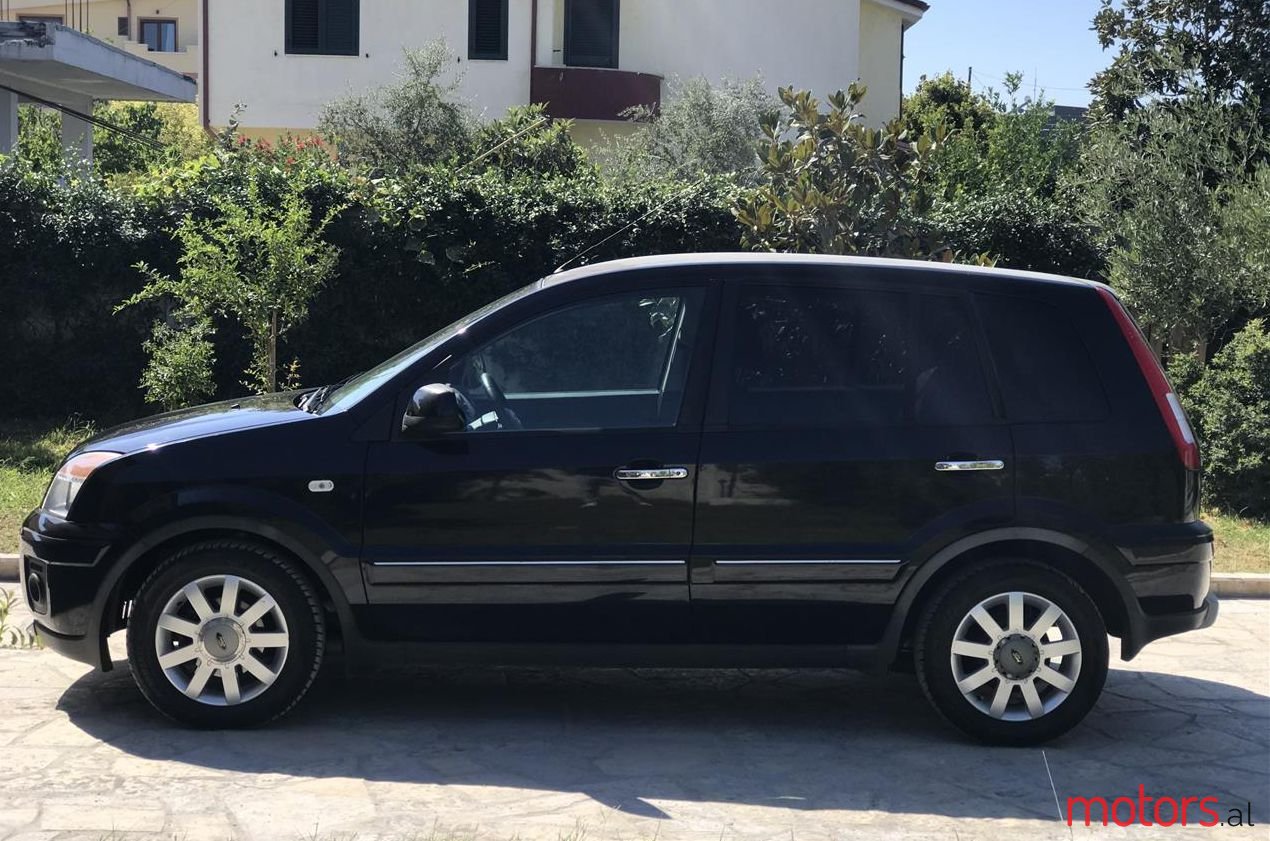 2010' Ford Fusion photo #1