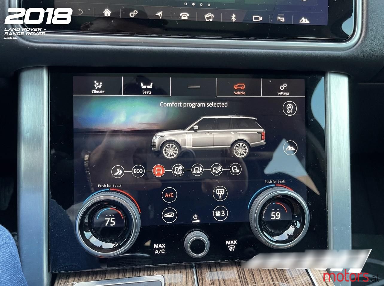 2018' Land Rover Range Rover photo #3