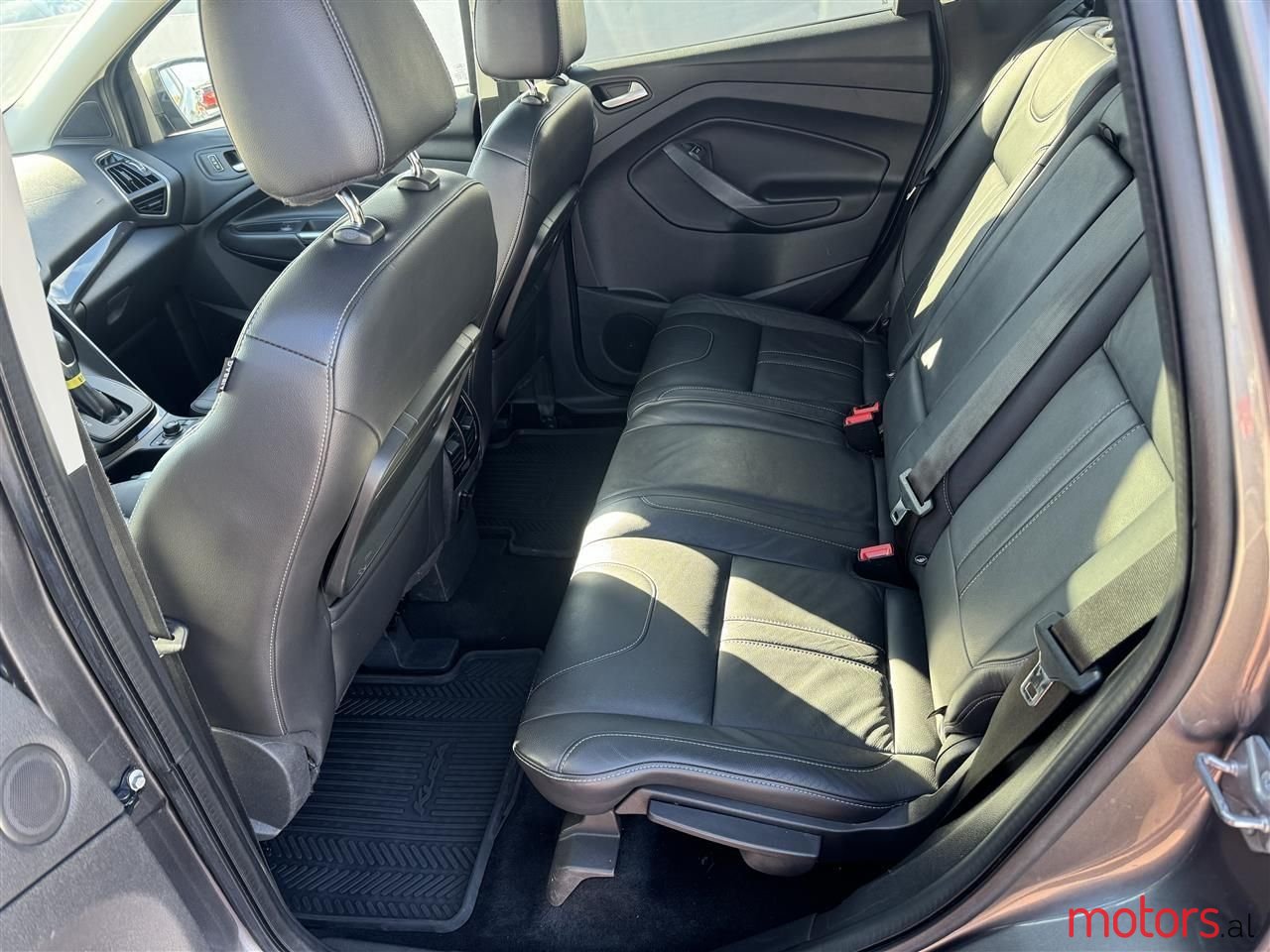 2014' Ford Kuga photo #4