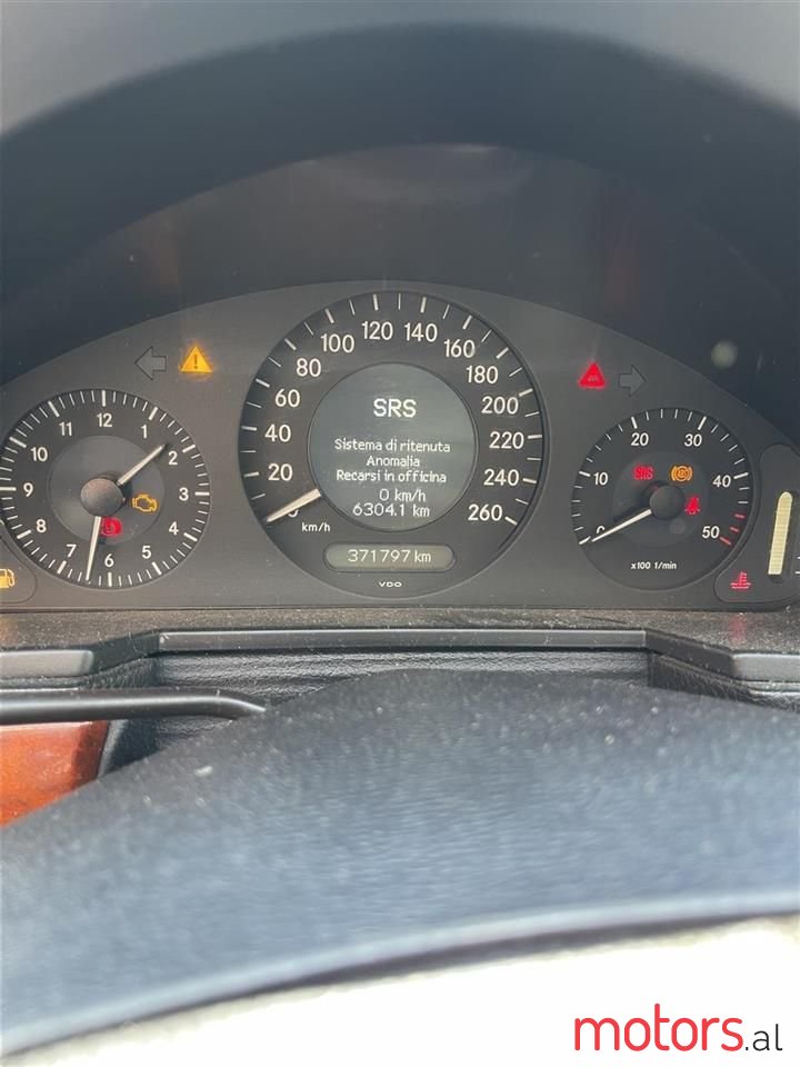 2007' Mercedes-Benz E 220 photo #6