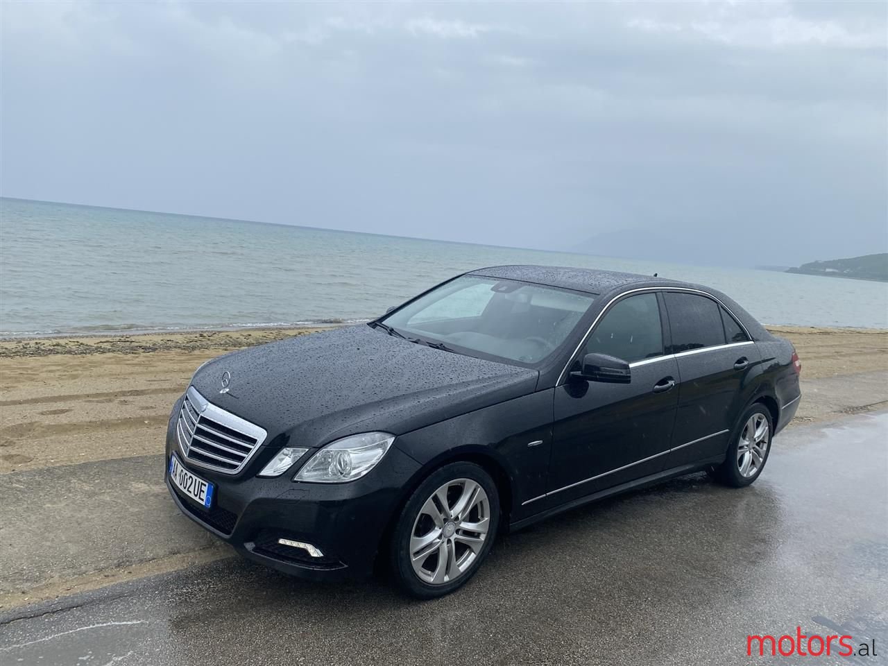 2010' Mercedes-Benz 220 photo #4