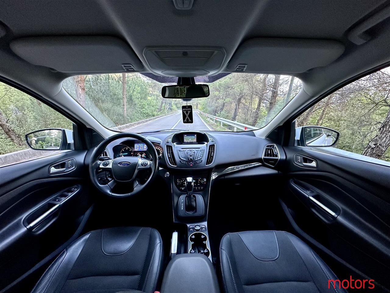 2013' Ford Kuga photo #3