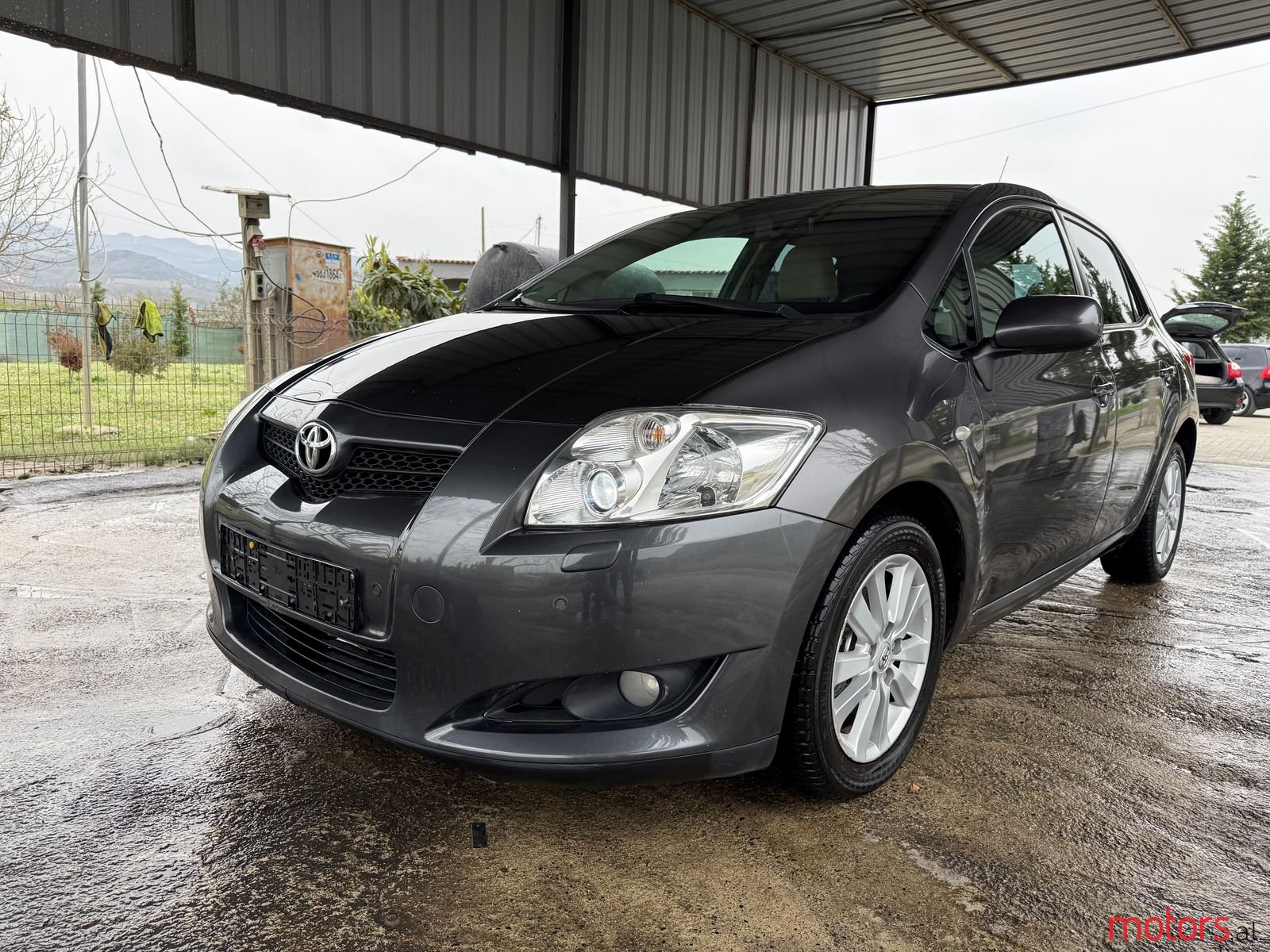 2007' Toyota Auris photo #5
