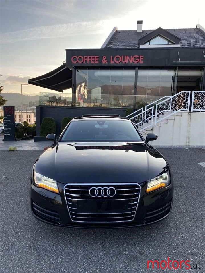 2012' Audi A7 photo #6