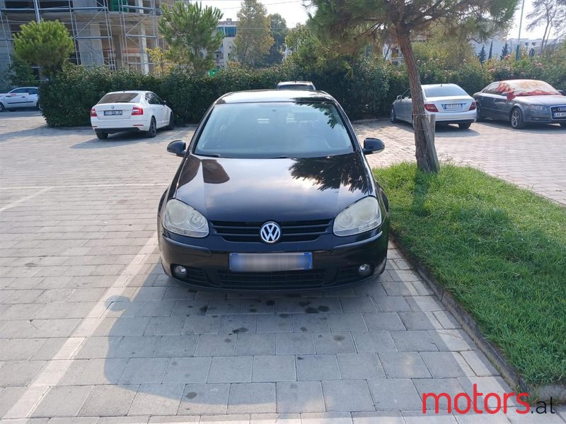 2006' Volkswagen Golf photo #3