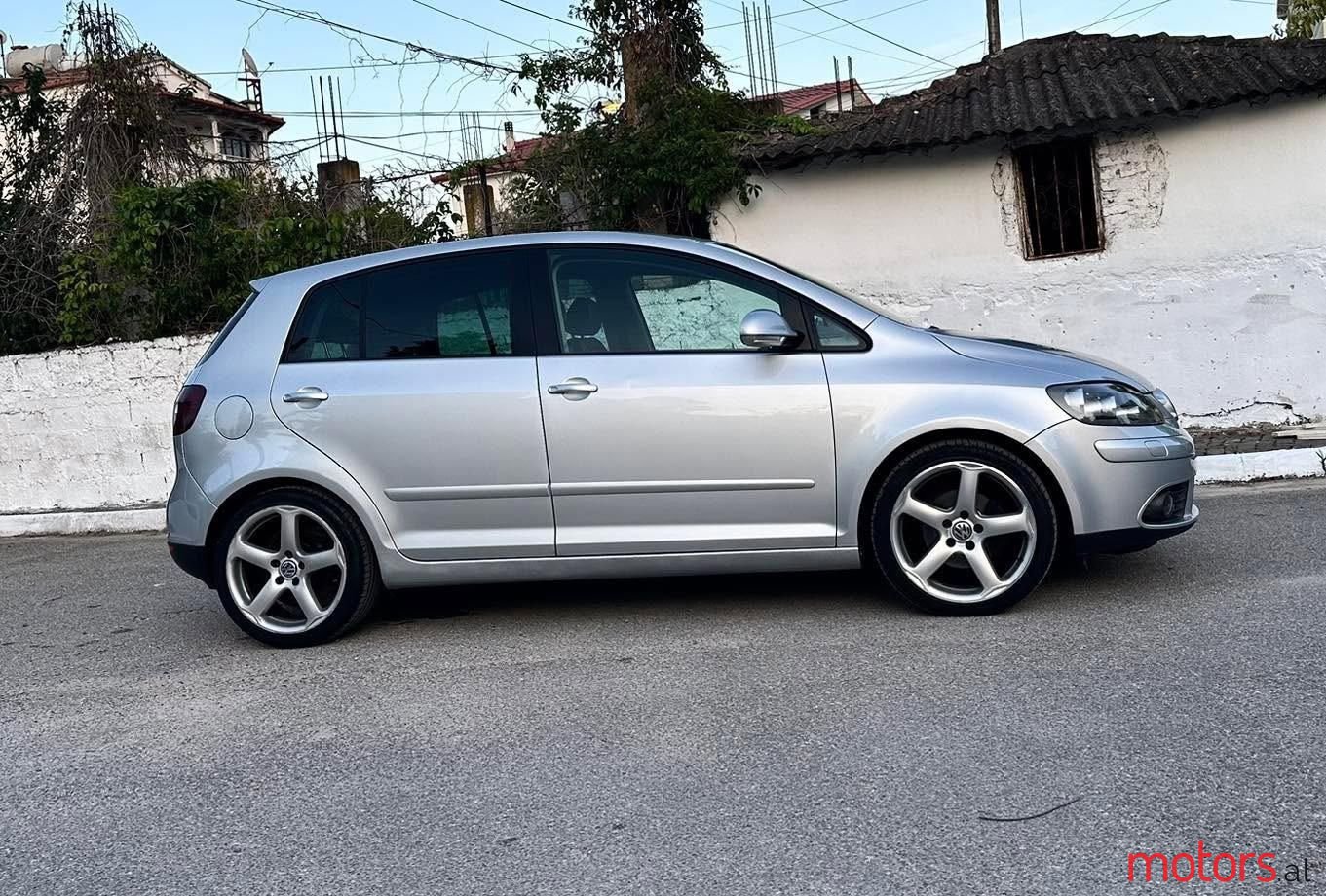 2005' Volkswagen Golf Plus photo #2