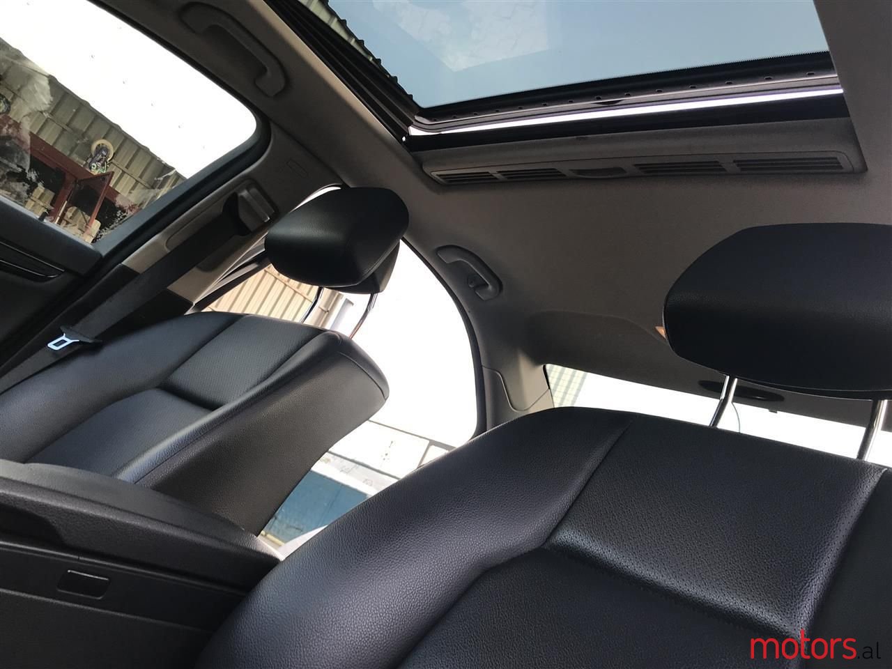 2014' Mercedes-Benz 220 photo #2