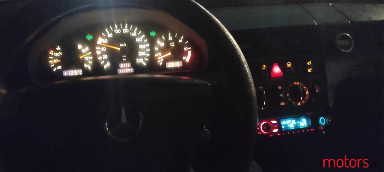 1996' Mercedes-Benz C 220 photo #2