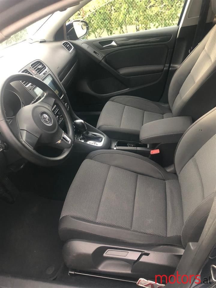 2012' Volkswagen Golf photo #5