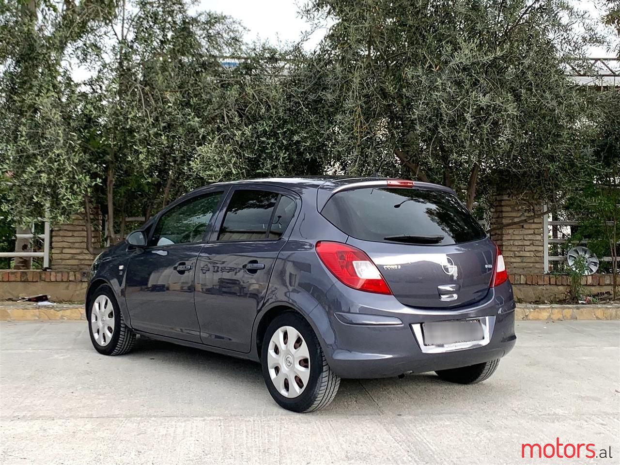 2011' Opel Corsa photo #4