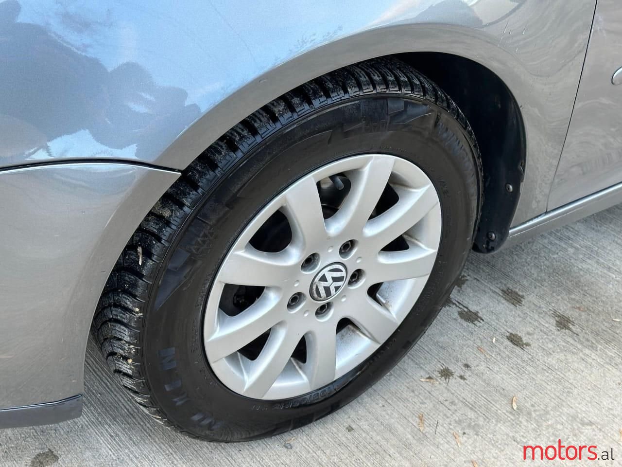 2007' Volkswagen Golf photo #3