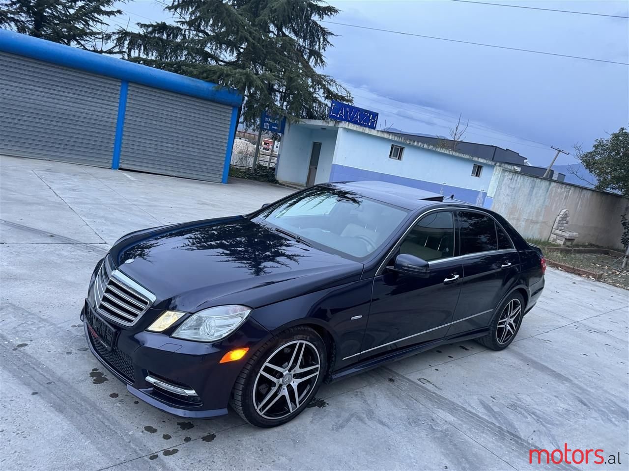 2012' Mercedes-Benz E 350 photo #6