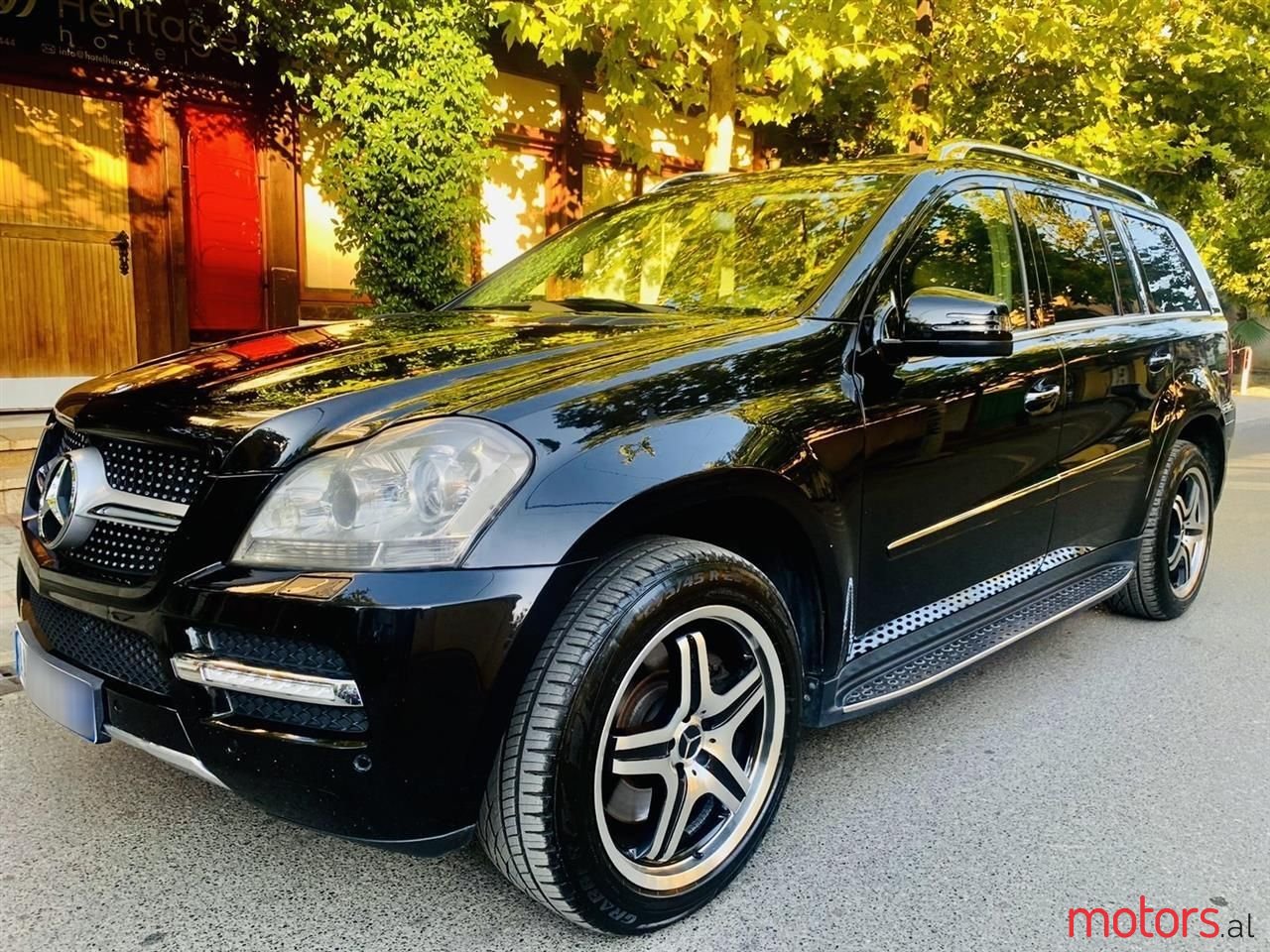 2008' Mercedes-Benz GL 420 photo #2