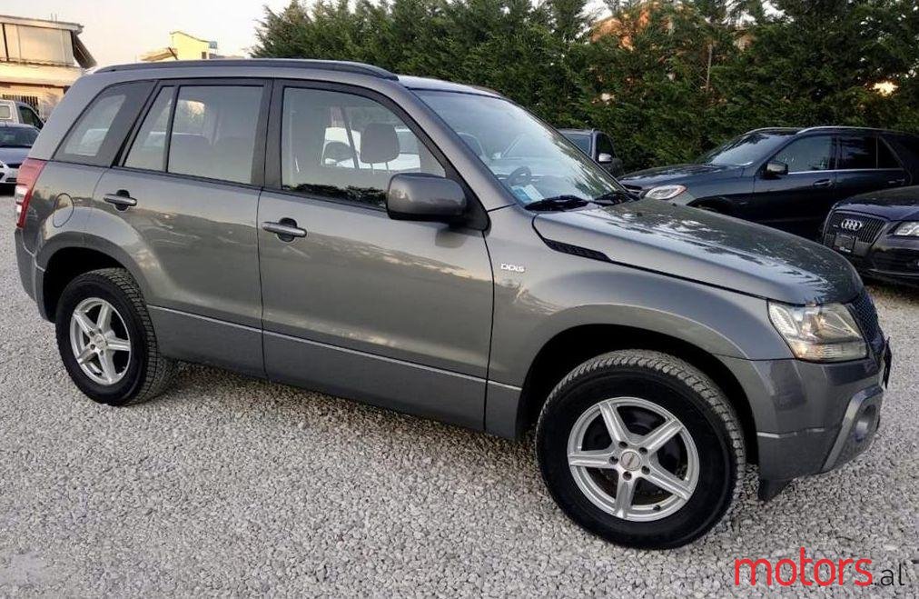 2007' Suzuki Grand Vitara photo #1