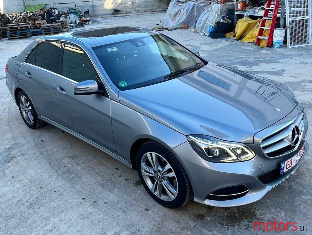 2014' Mercedes-Benz E 350 photo #5
