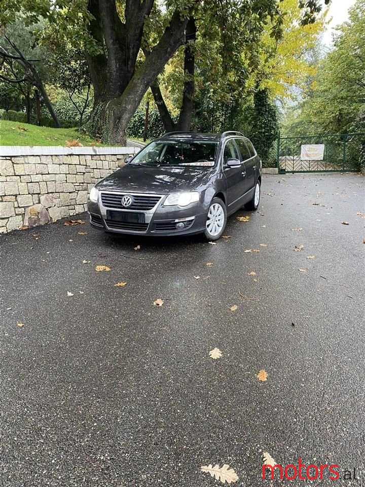 2007' Volkswagen Passat photo #1