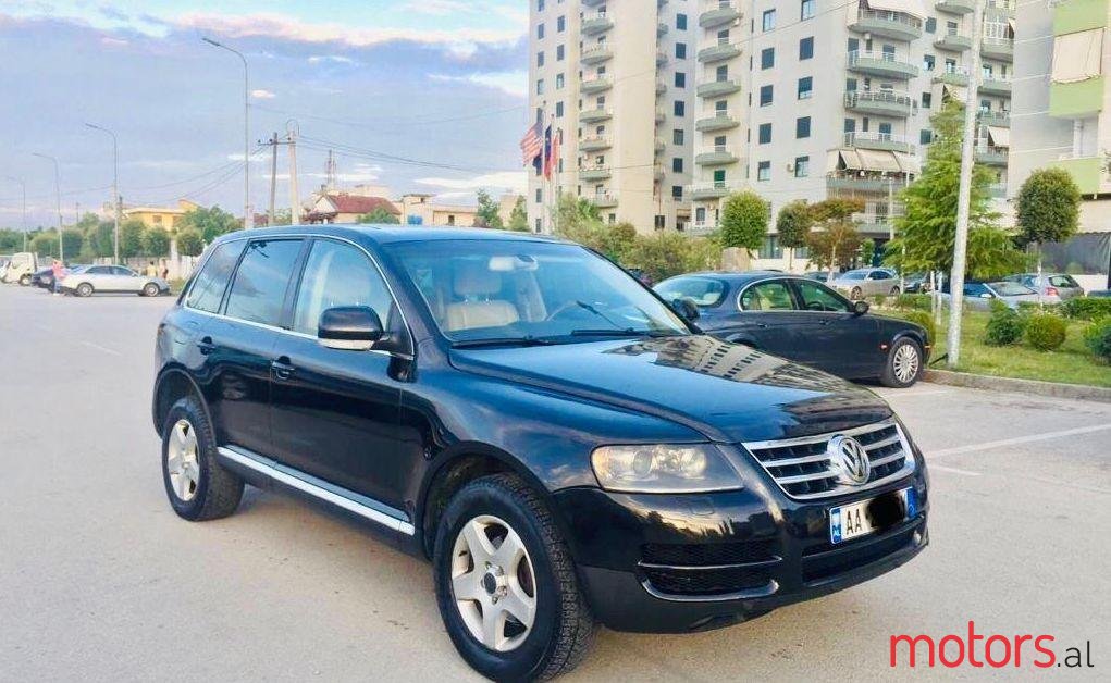 2006' Volkswagen Touareg photo #1