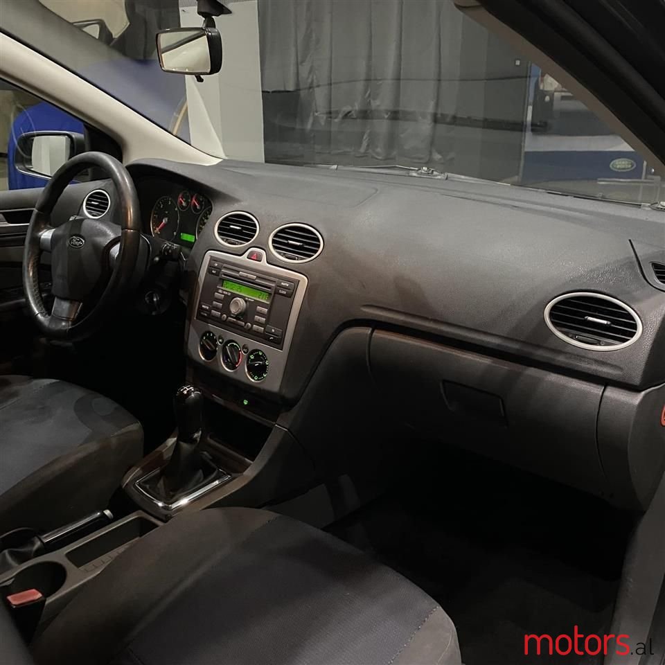 2006' Ford Focus photo #5