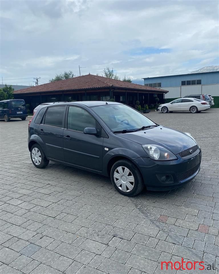 2008' Ford Fiesta photo #1