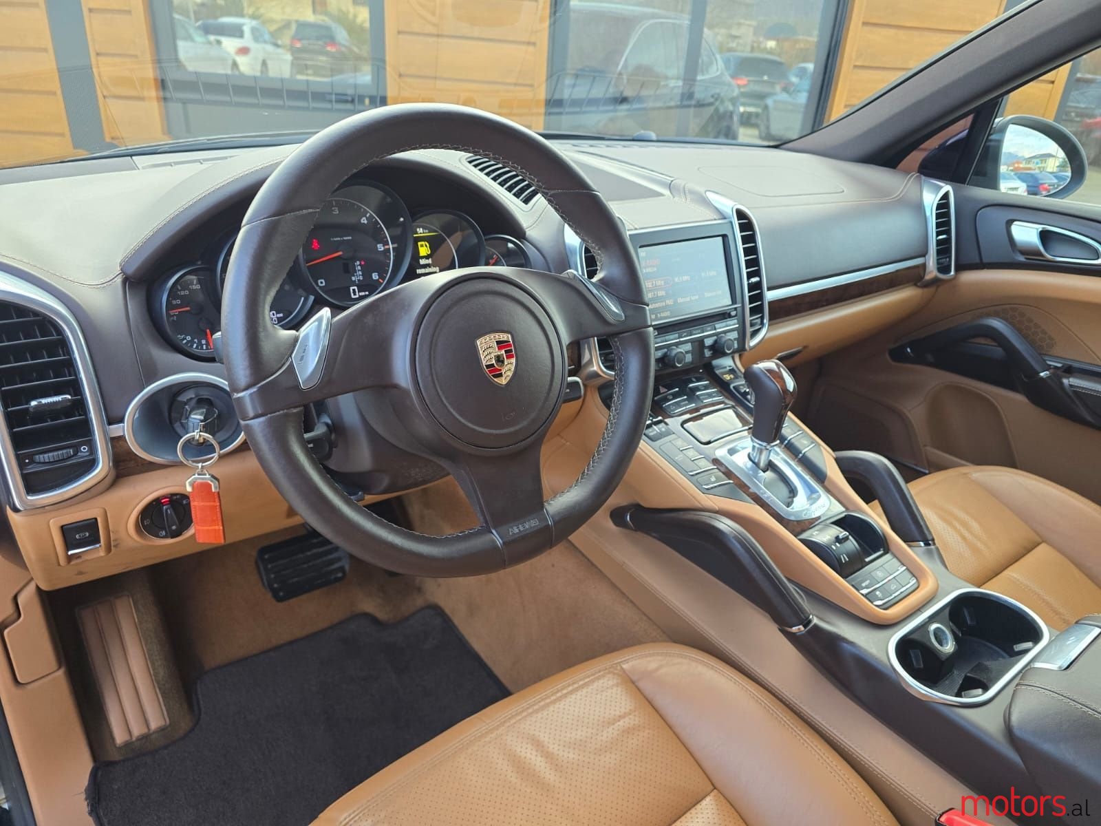 2012' Porsche Cayman photo #4