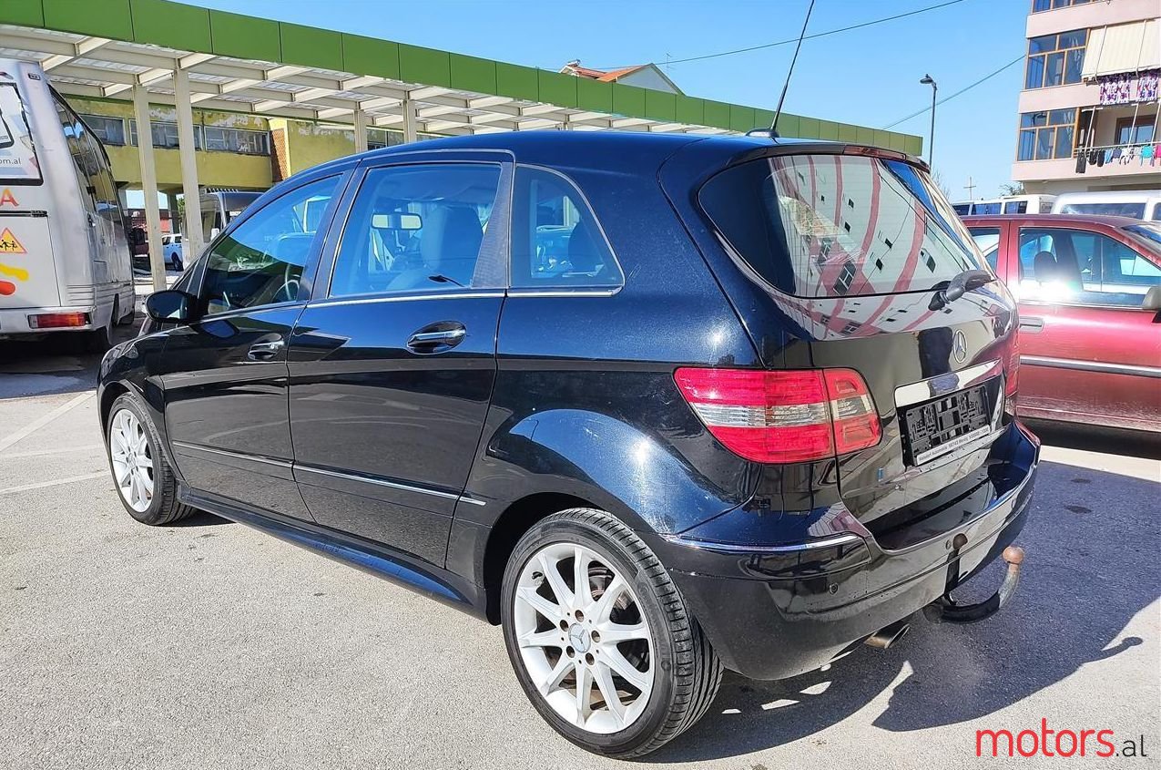 2006' Mercedes-Benz B 170 photo #1