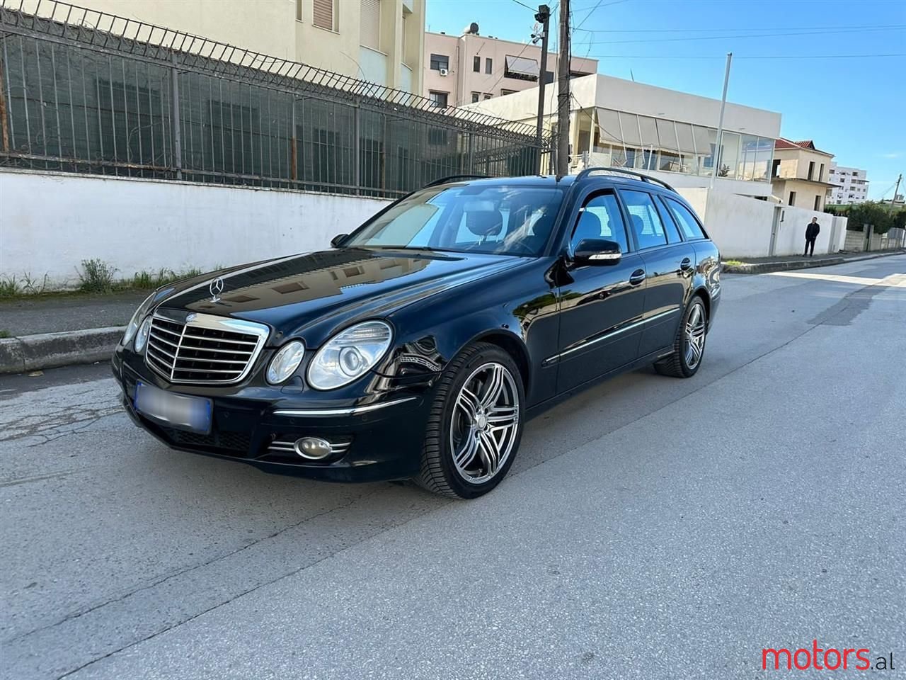 2007' Mercedes-Benz E 280 photo #1