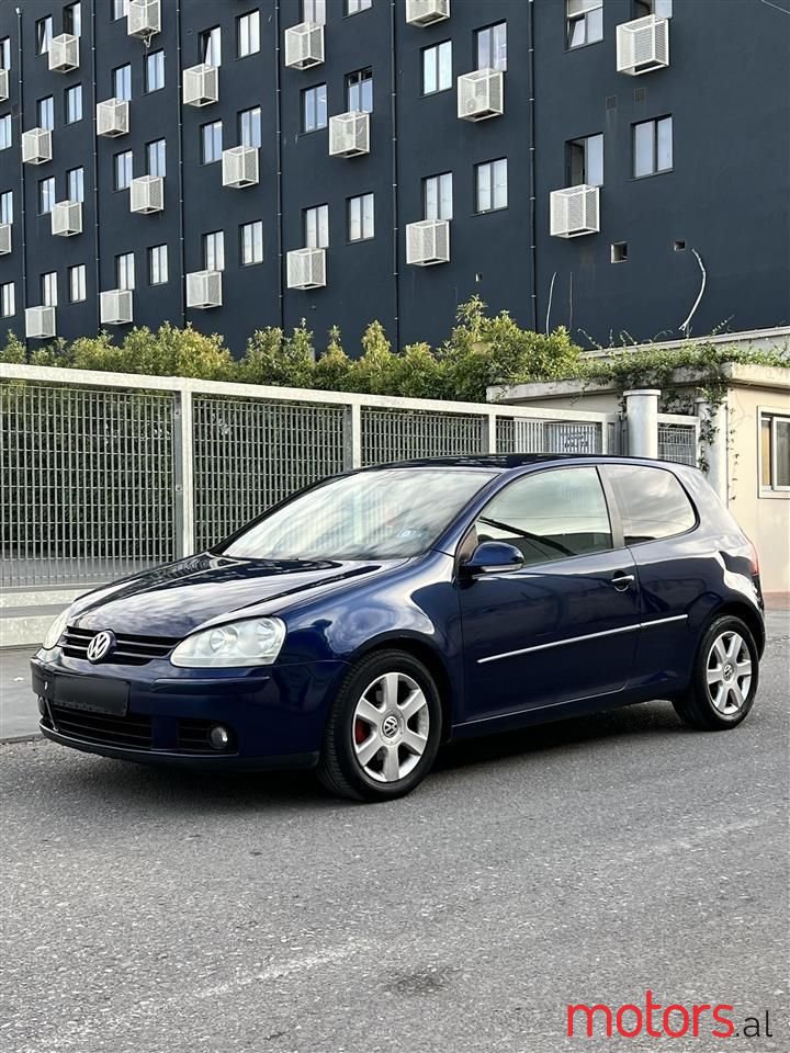 2006' Volkswagen Golf photo #1