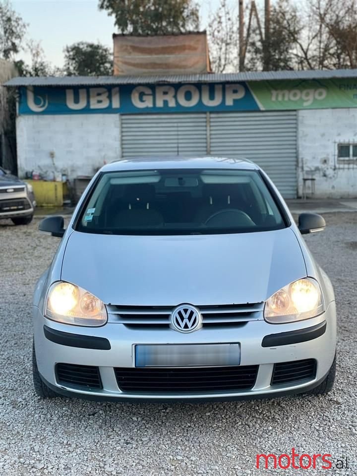 2006' Volkswagen Golf photo #3