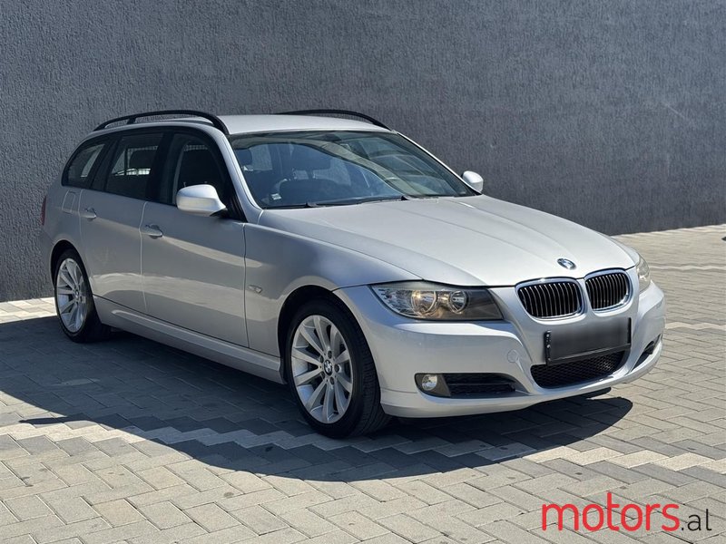 2008' BMW 318 photo #6
