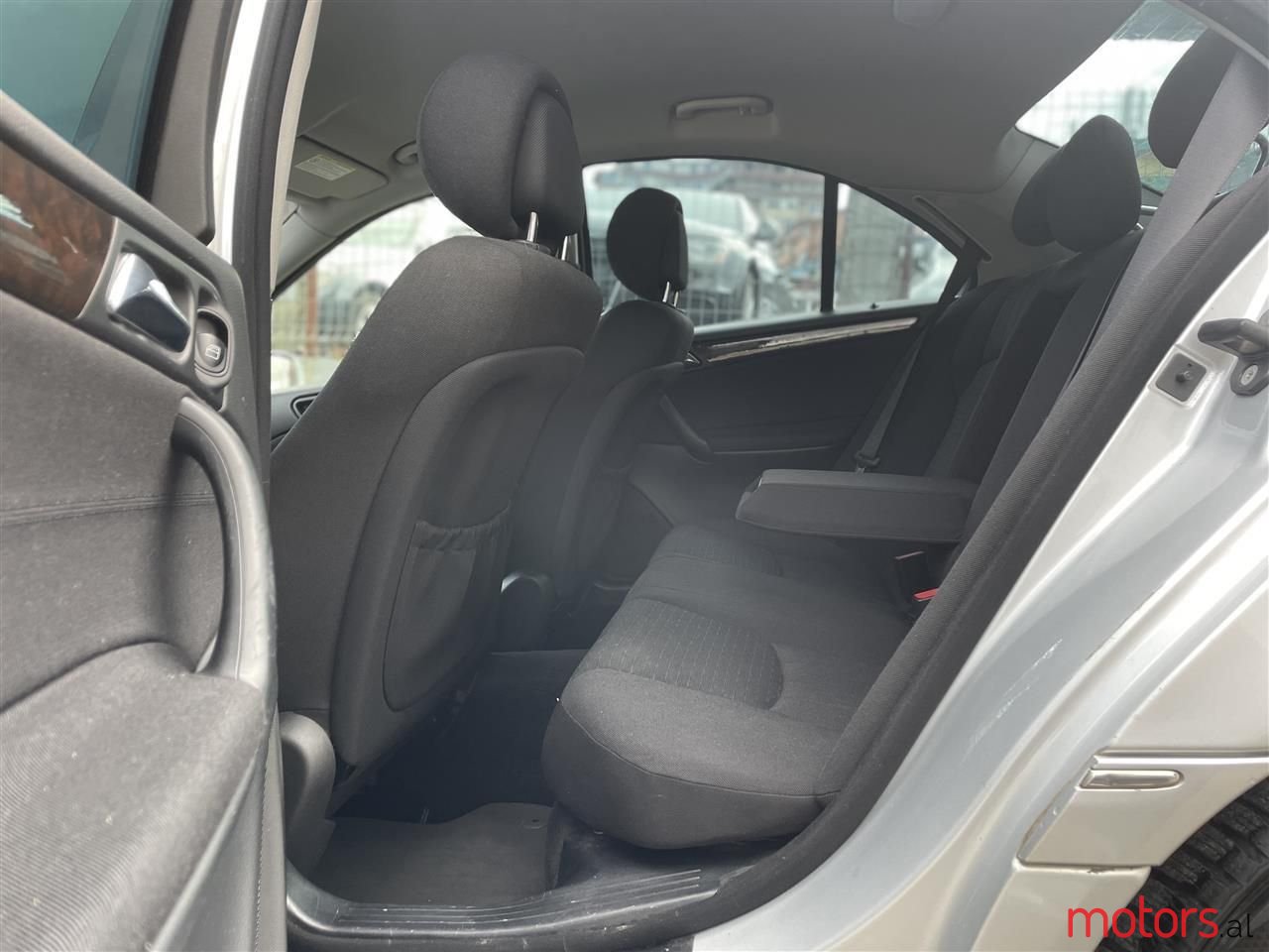 2007' Mercedes-Benz C 220 photo #6