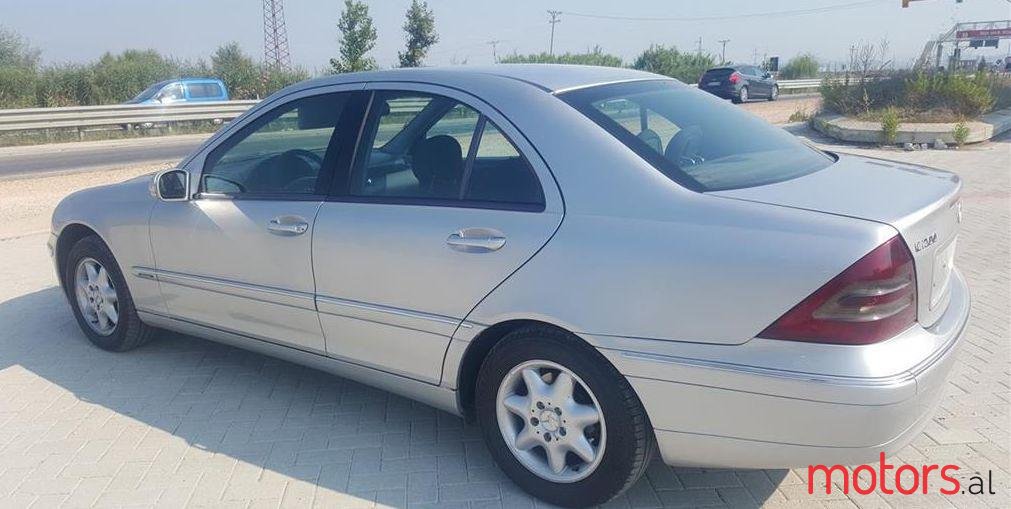 2003' Mercedes-Benz C 200 photo #1