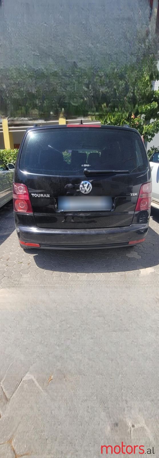 2008' Volkswagen Touran photo #2