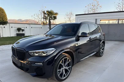 2020' BMW X5
