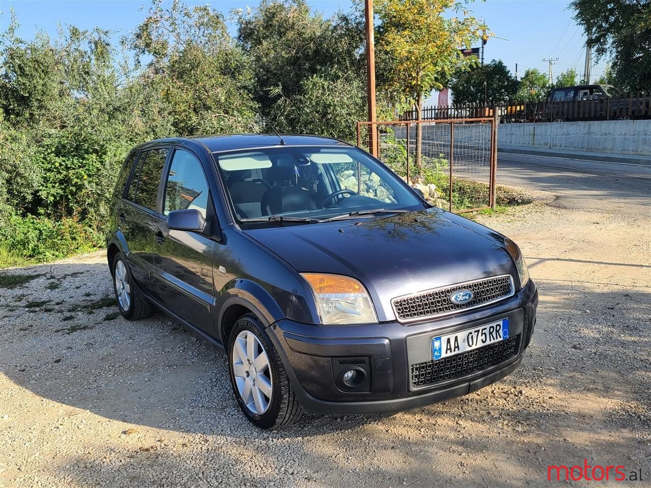 2008' Ford Fiesta photo #4