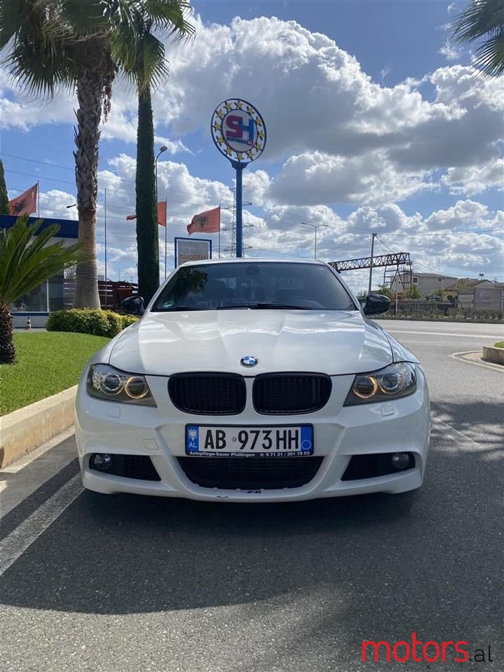 2009' BMW 320 photo #5