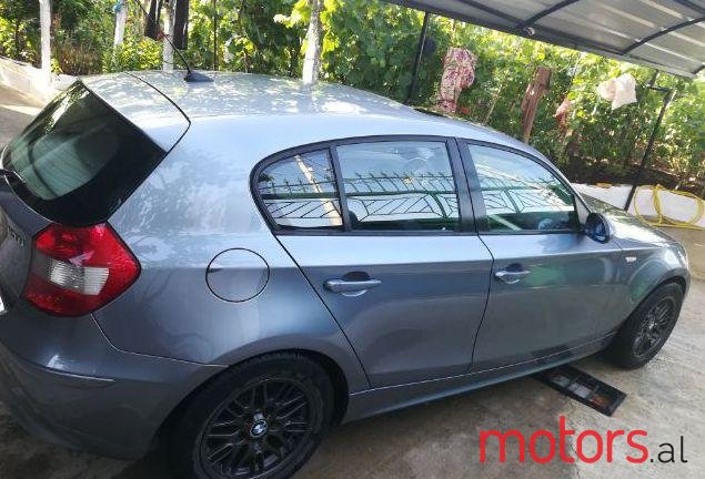 2006' BMW 120 photo #1
