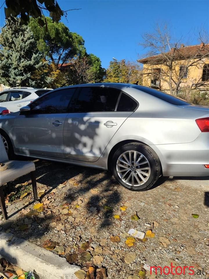 2014' Volkswagen Jetta photo #2