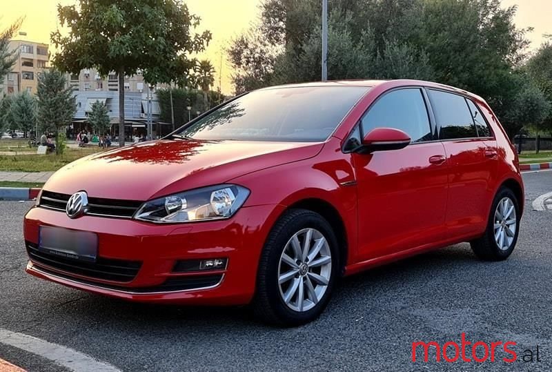 2015' Volkswagen Golf photo #1