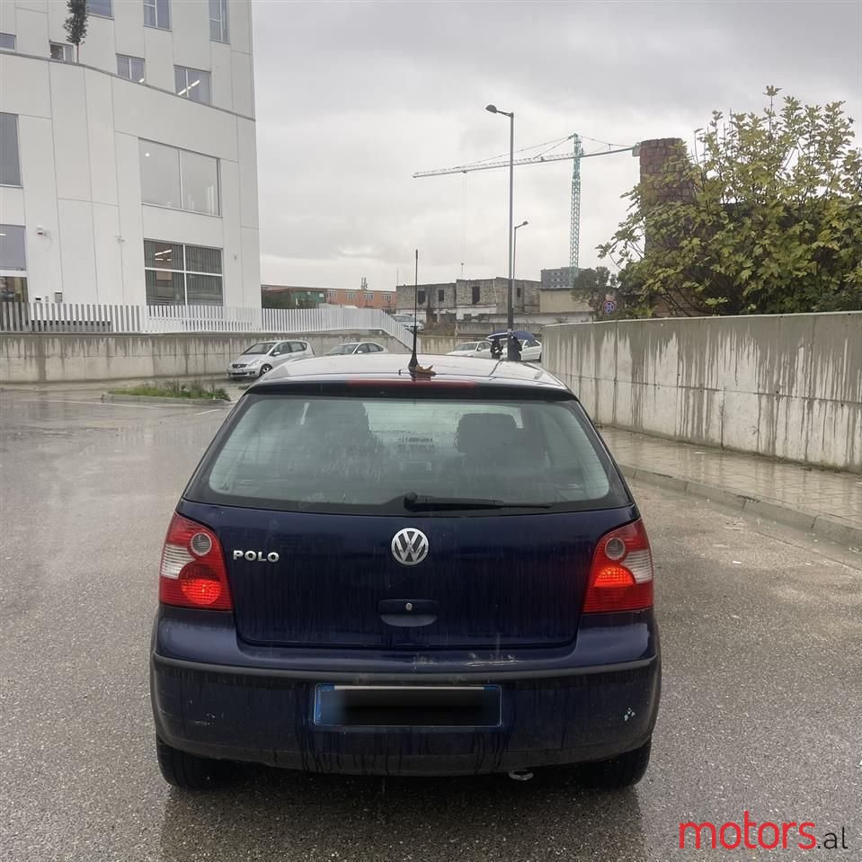 2004' Volkswagen Polo photo #5