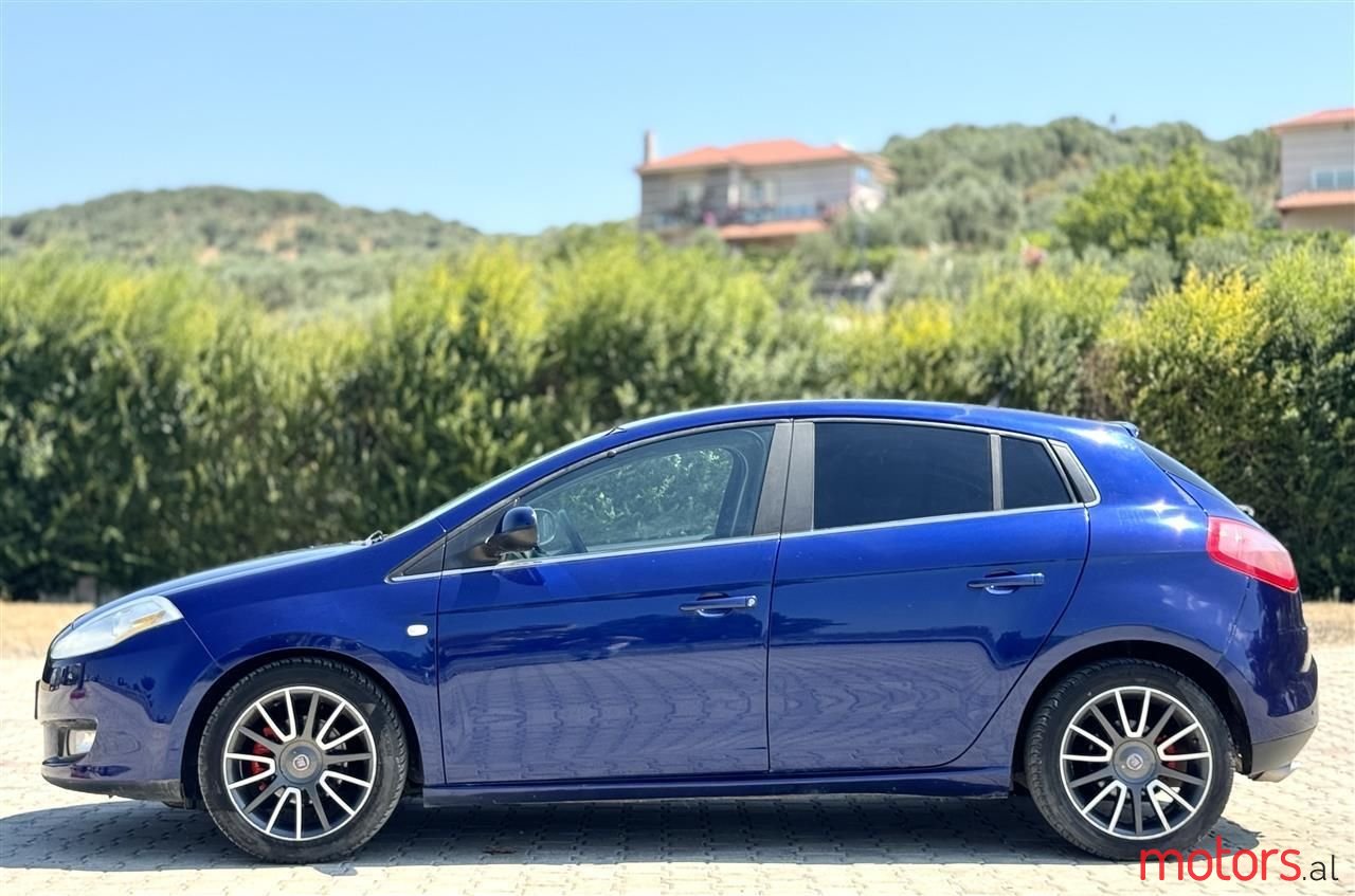 2011' Fiat Bravo photo #6