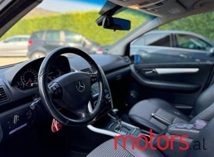 2006' Mercedes-Benz A 180 photo #3