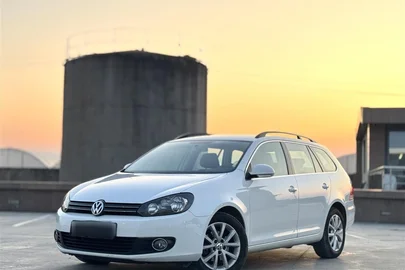 2013' Volkswagen Golf