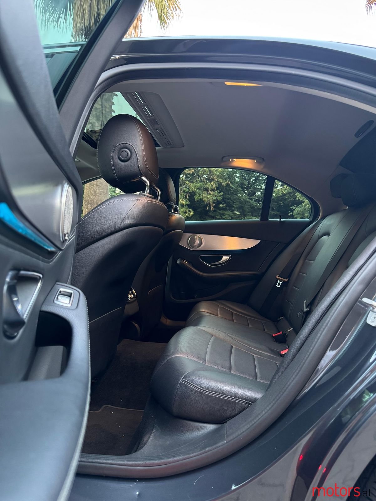 2015' Mercedes-Benz C 220 photo #4