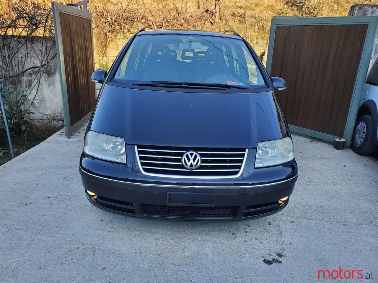 2008' Volkswagen Sharan photo #6