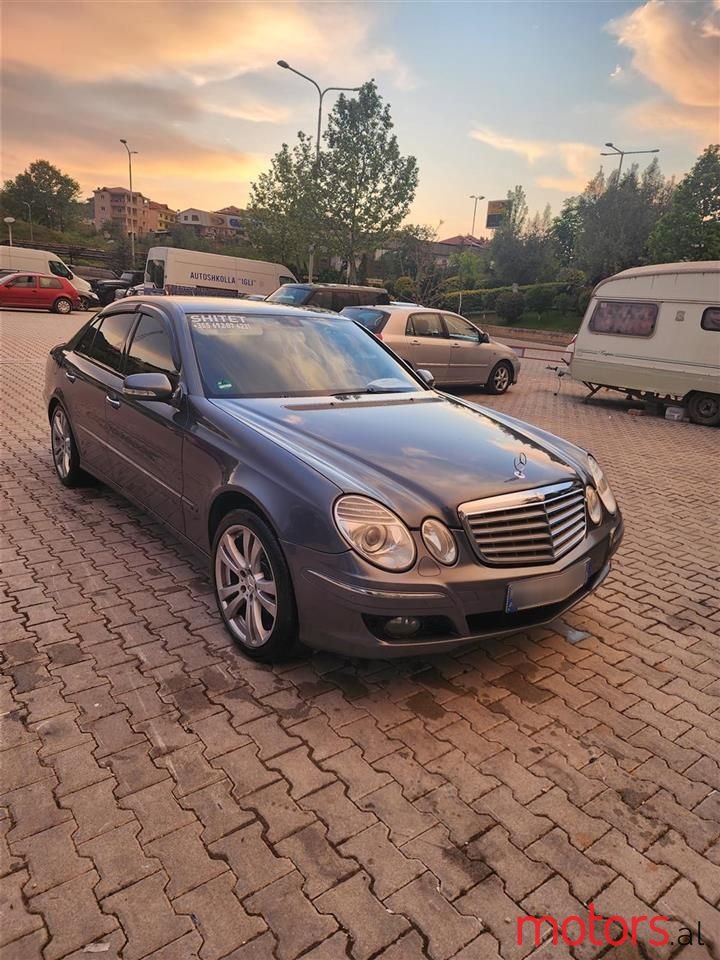 2007' Mercedes-Benz E 200 photo #5